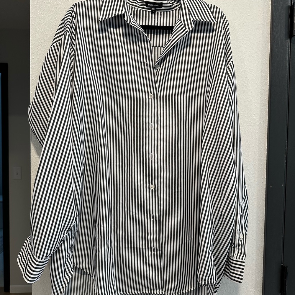 Mittoshop Monochrome Striped Shirt